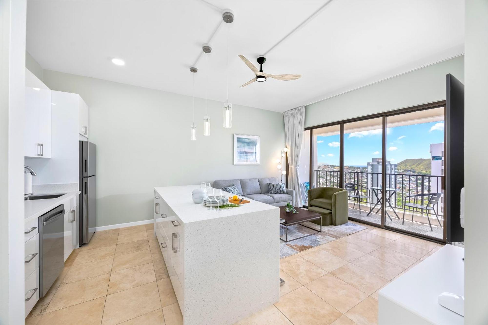 Diamond Head And Ocean View With Parking Honolulu